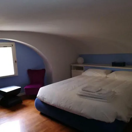 Casa Mergellina Holiday home